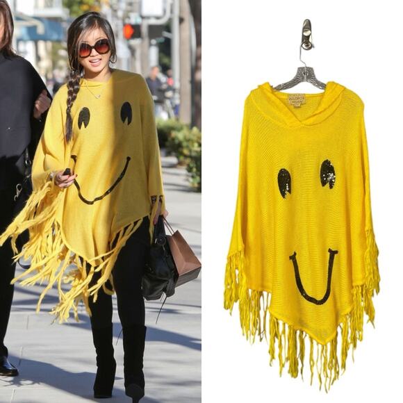 Wildfox White Label Rare Knit Smiley Face Hooded Poncho Women's Small - Picture 1 of 7